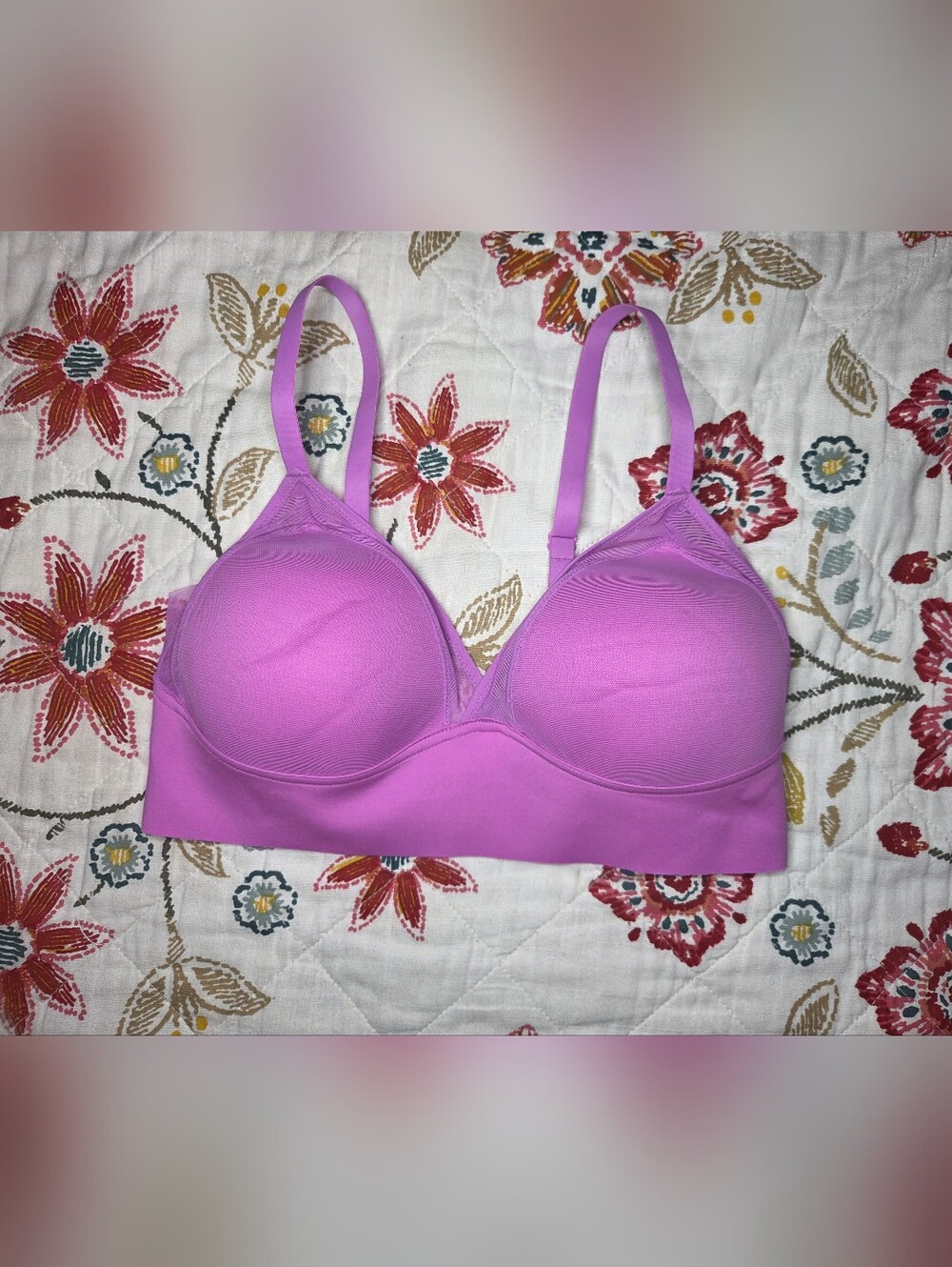 NWOT Maidenform Bra, size Medium, RN# 15763